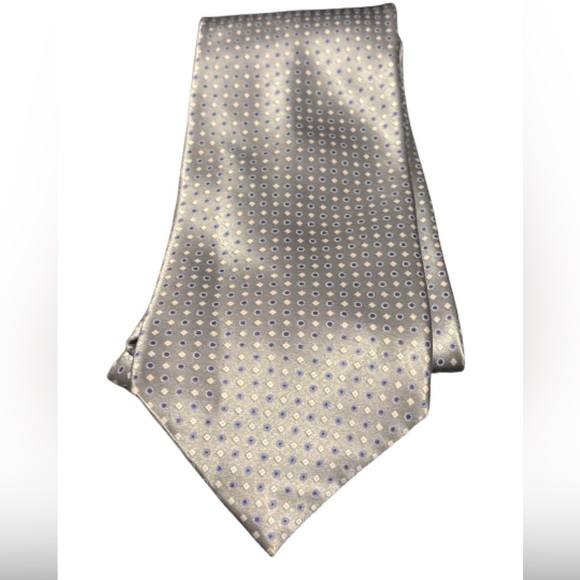 Free with Purchase - Vintage Stefano Ricci Silver Silk Tie - Picture 4 of 8